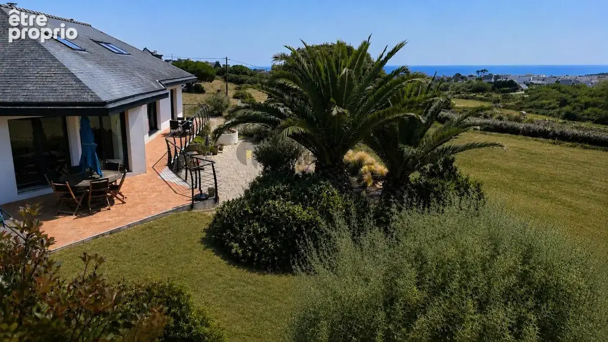 Maison à PLOUHINEC