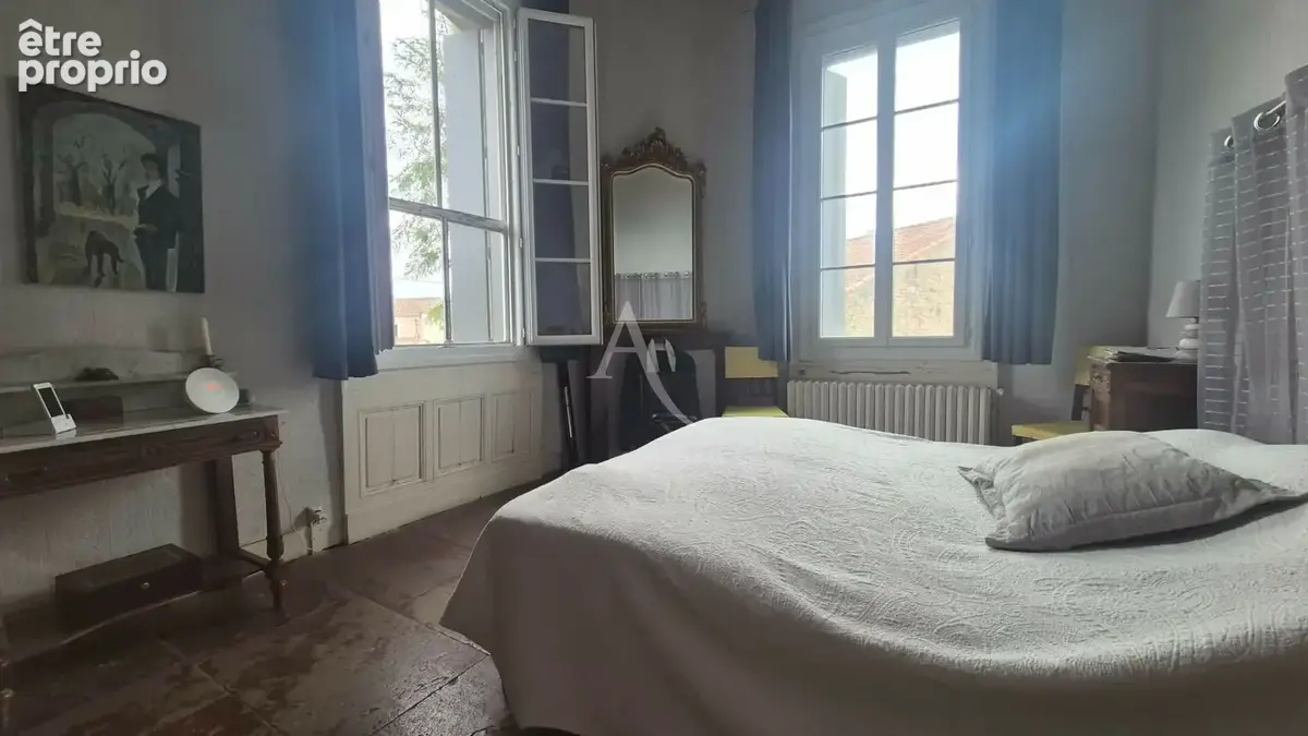 Maison de maître de 1870 de 340 m² avec piscine, puits et terrain de 885 m² à Montbazin - photo 12