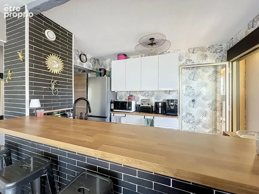 Cœur de ville – Lumineux 2 pièces avec terrasse d'angle de 20 m², à 7 min à pied des plages - photo 3