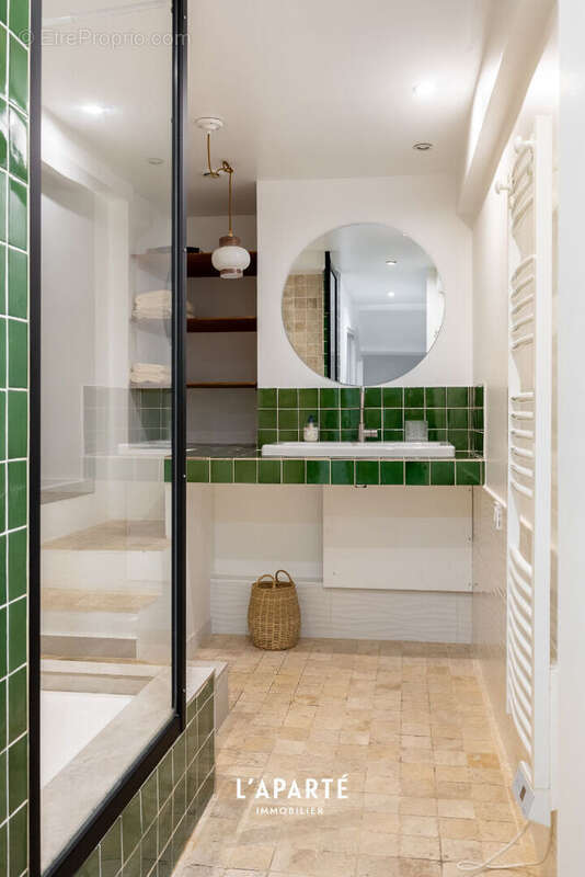 Appartement à MARSEILLE-7E