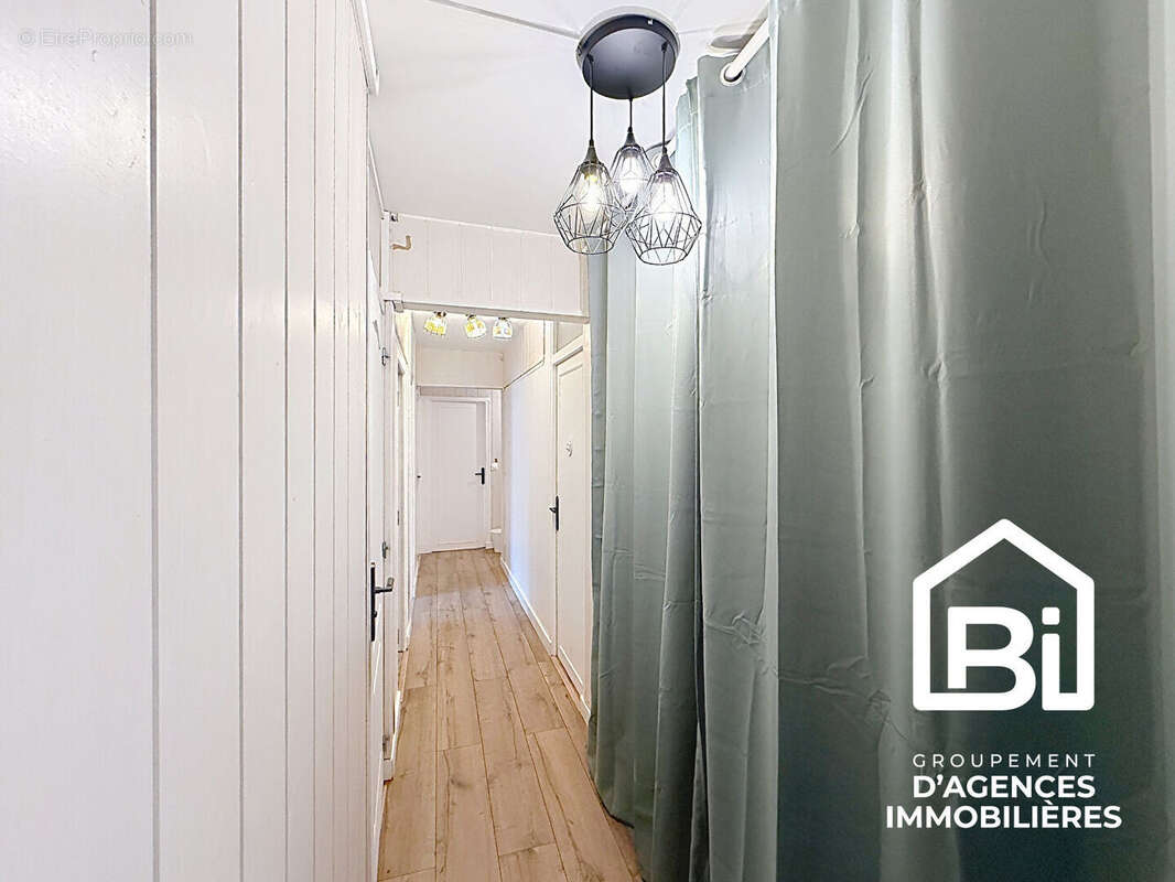 Appartement Herouville Saint Clair 5 pièce(s) 108 m2 - photo 3
