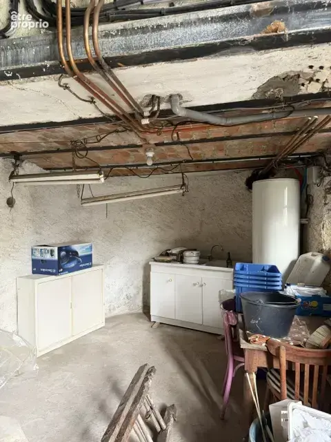 Tenement immobilier : maison t5 + batiment - photo 20