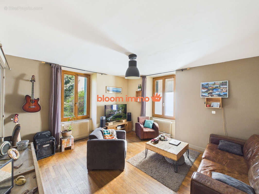 Appartement 58 m² à Chambery  - photo 2