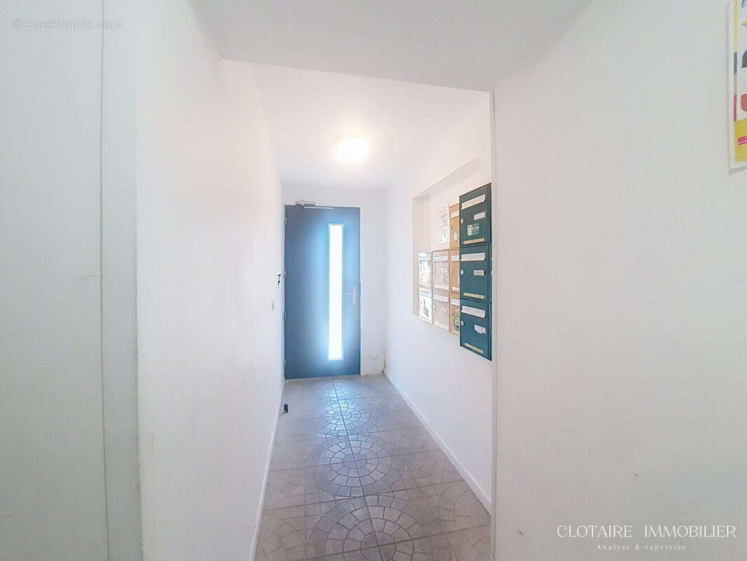 Appartement 490 m² à Bethisy-Saint-Pierre  - photo 5