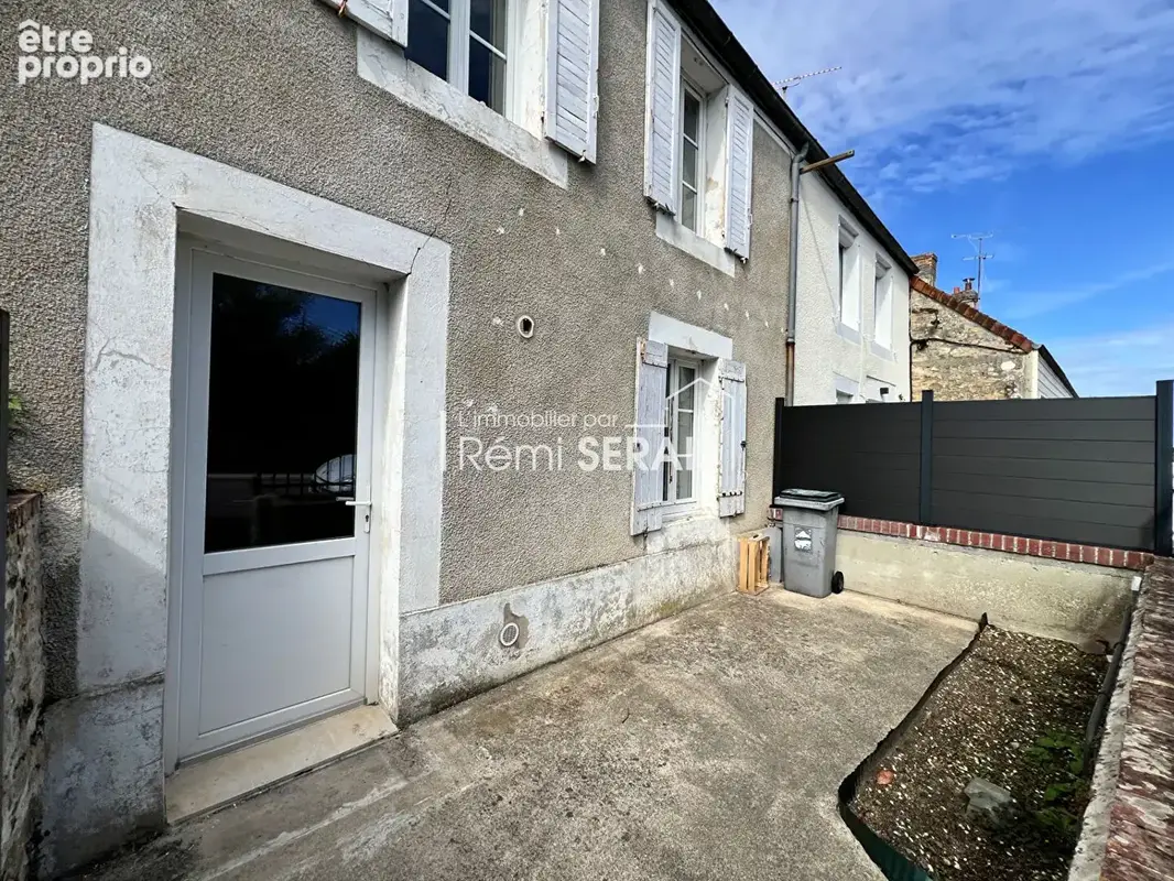 Maison à vendre à falaise - cour, potentiel et proximité du centre - photo 6