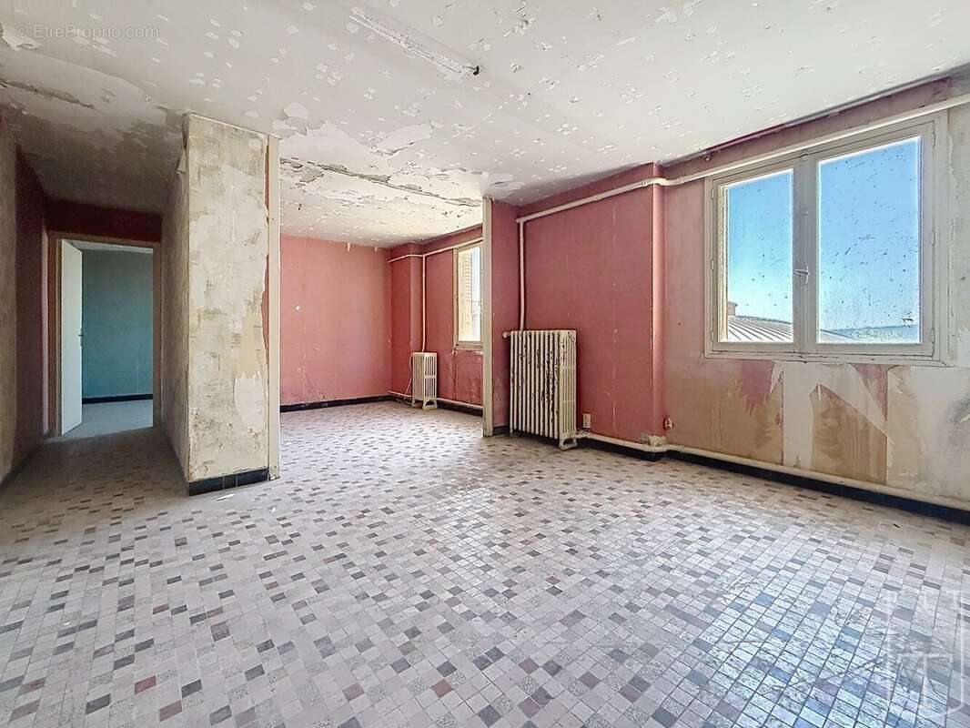 Exclusivite t2 à rénover - photo 13