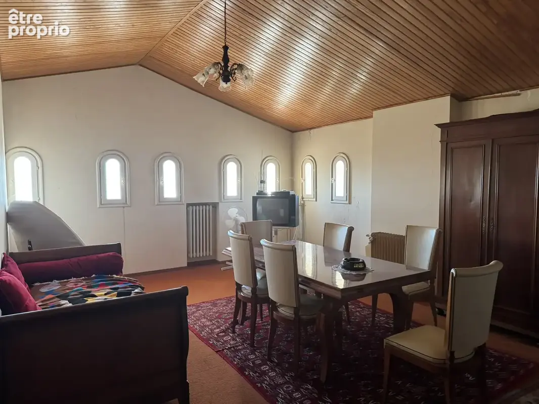 Ghisonaccia   maison de caractère avec fort potentiel   terrain de 2 705 m2   piscine intérieure - photo 14