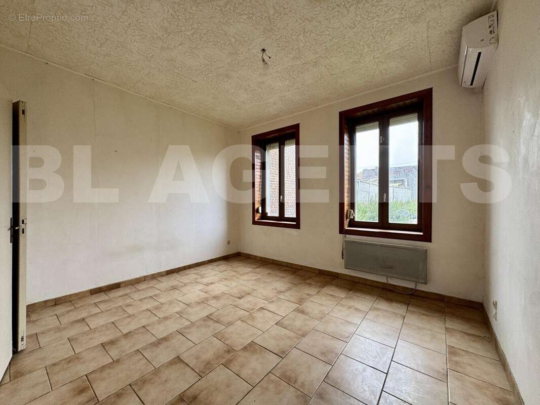 * #1 - Maison à HULLUCH