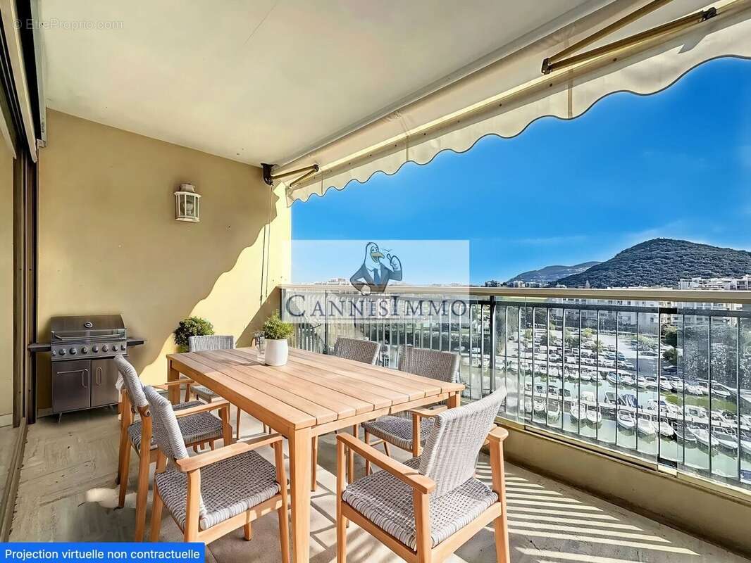 Appartement à MANDELIEU-LA-NAPOULE