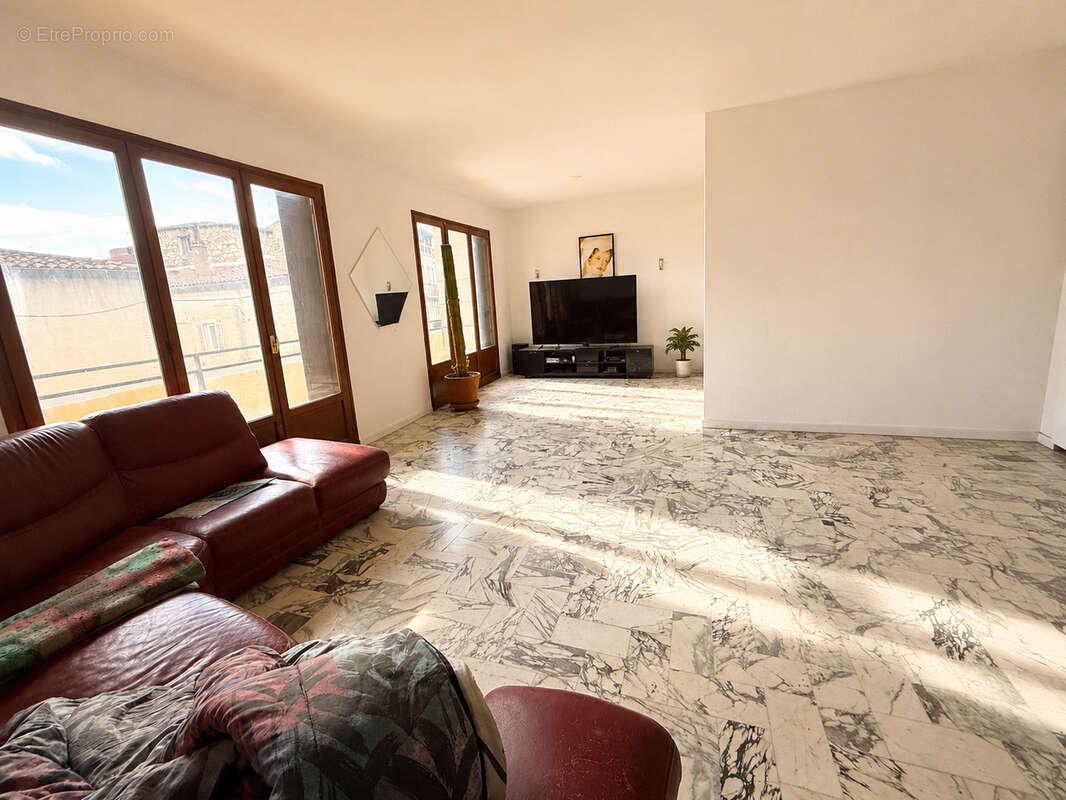 Appartement à NIMES