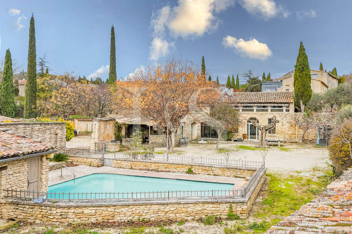 Maison à CABRIERES-D'AVIGNON