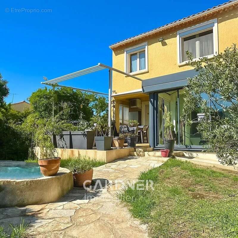 Maison à CARNOUX-EN-PROVENCE