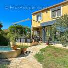 Maison à CARNOUX-EN-PROVENCE