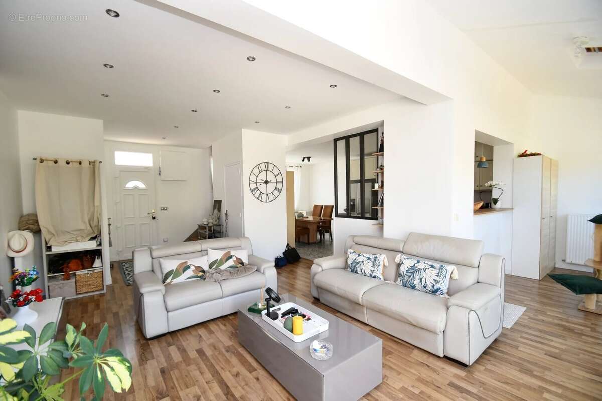 Maison familiale 4 chambres à Livry-Gargan - photo 2