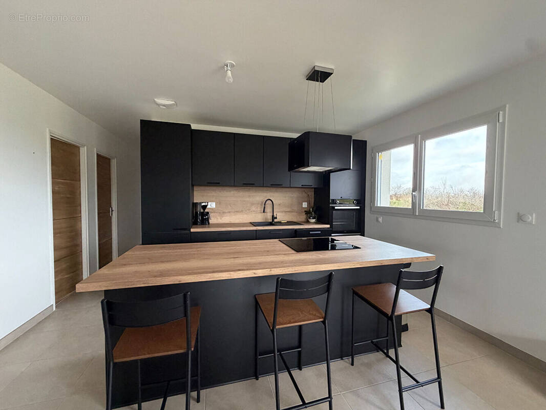 Maison à SAINT-THEGONNEC