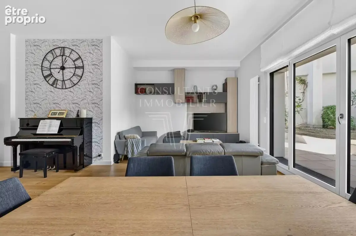 Appartement/terrasse et jardin de 410 m2 - photo 11