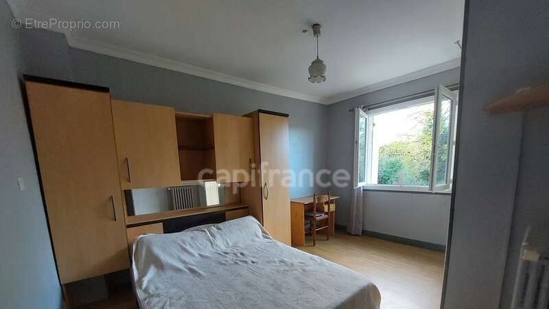 Maison à SAINT-CYPRIEN