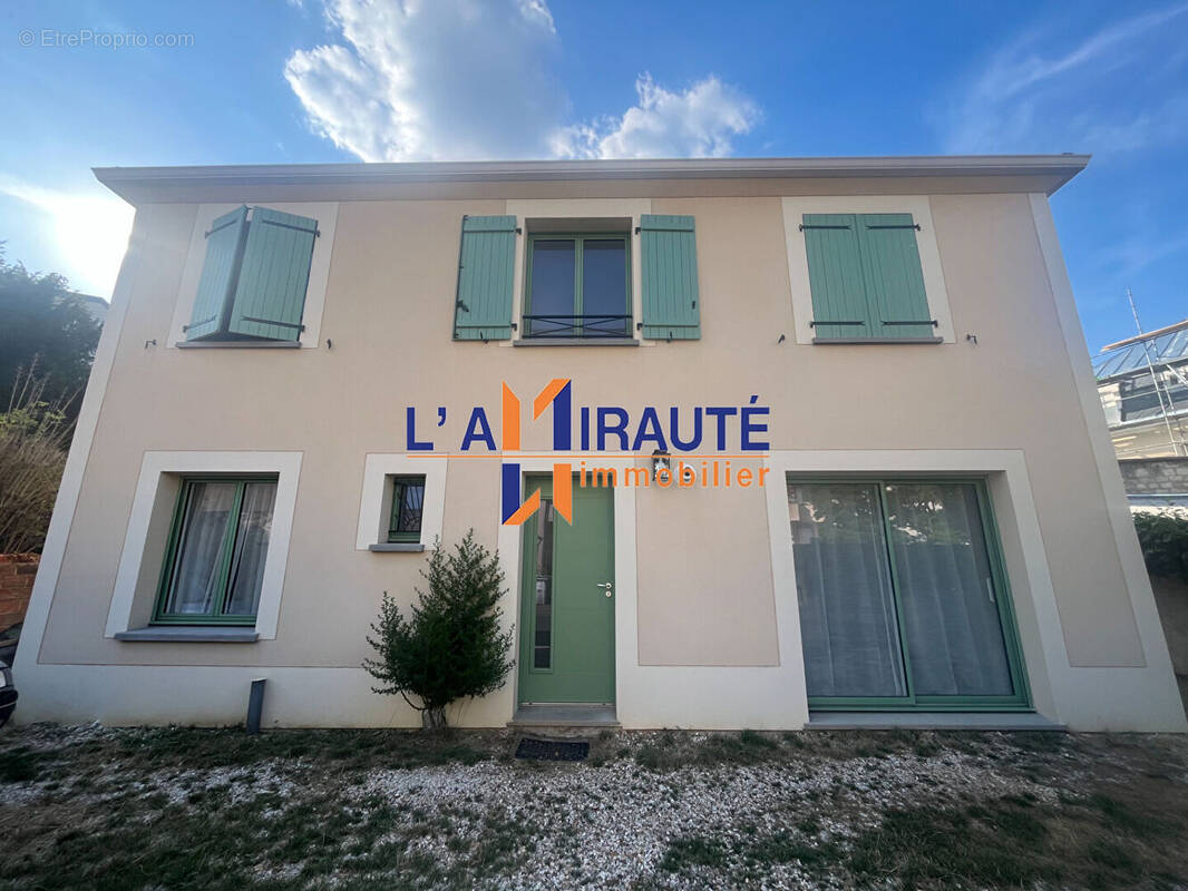 Maison à MAISONS-LAFFITTE