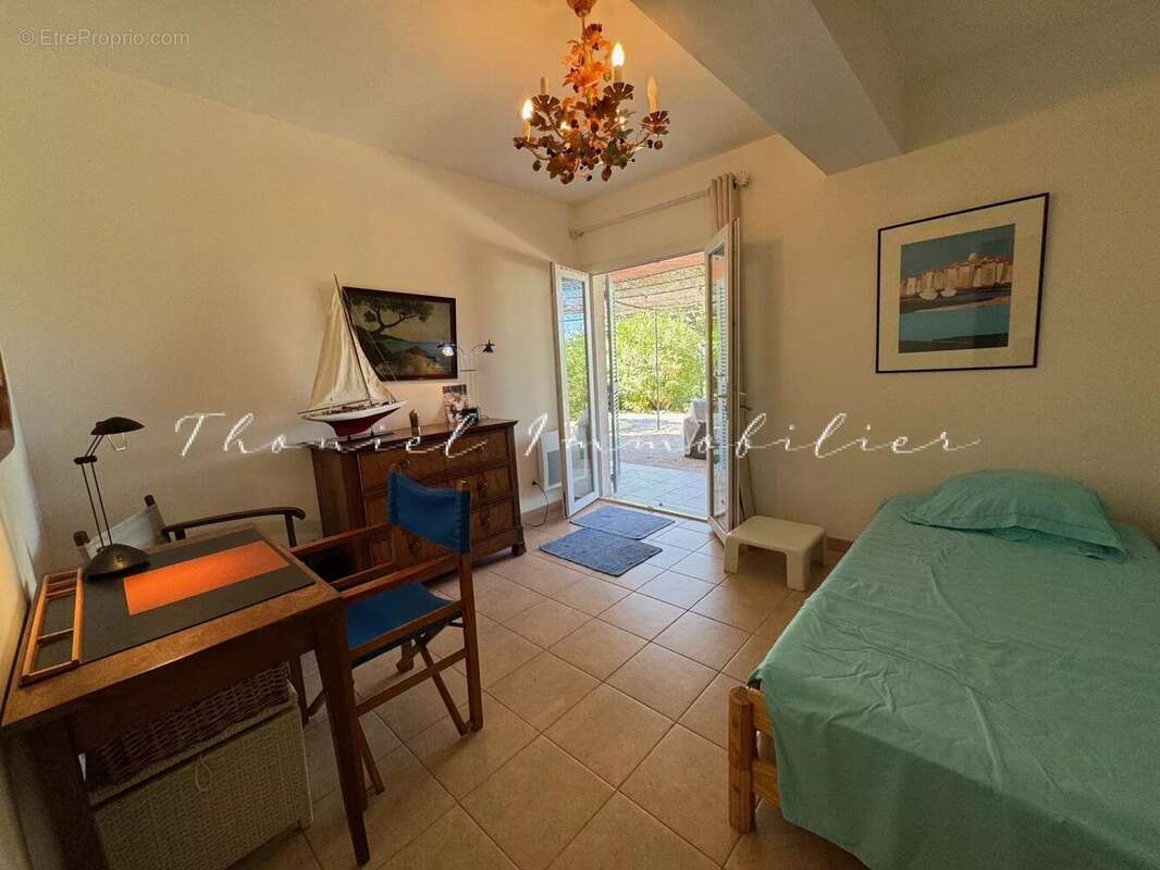 Appartement à GASSIN