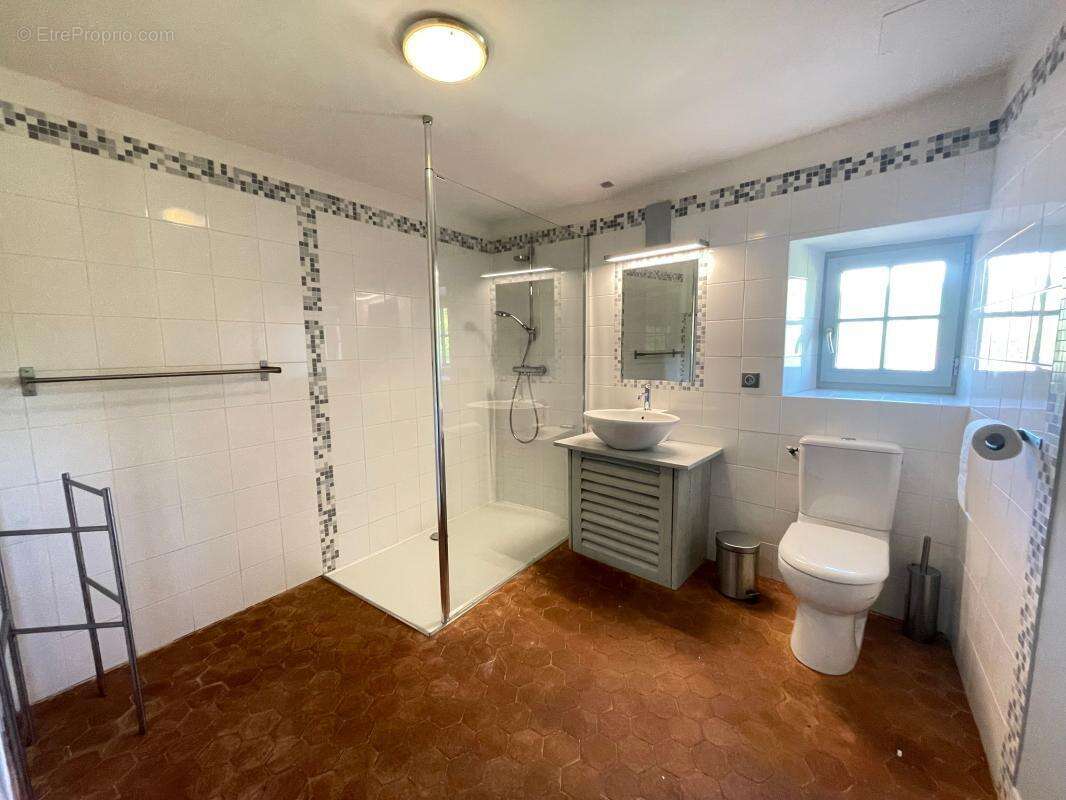 Maison à vendre à proximité immédiate de Gandelu - photo 13