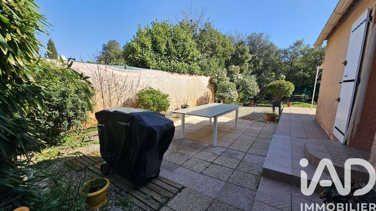 Photo 2 - Maison à MEJANNES-LE-CLAP
