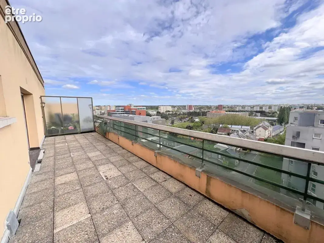 Appartement - Le Mans - BOLLEE - STUDIO avec Terrasse - 29 m² - photo 2