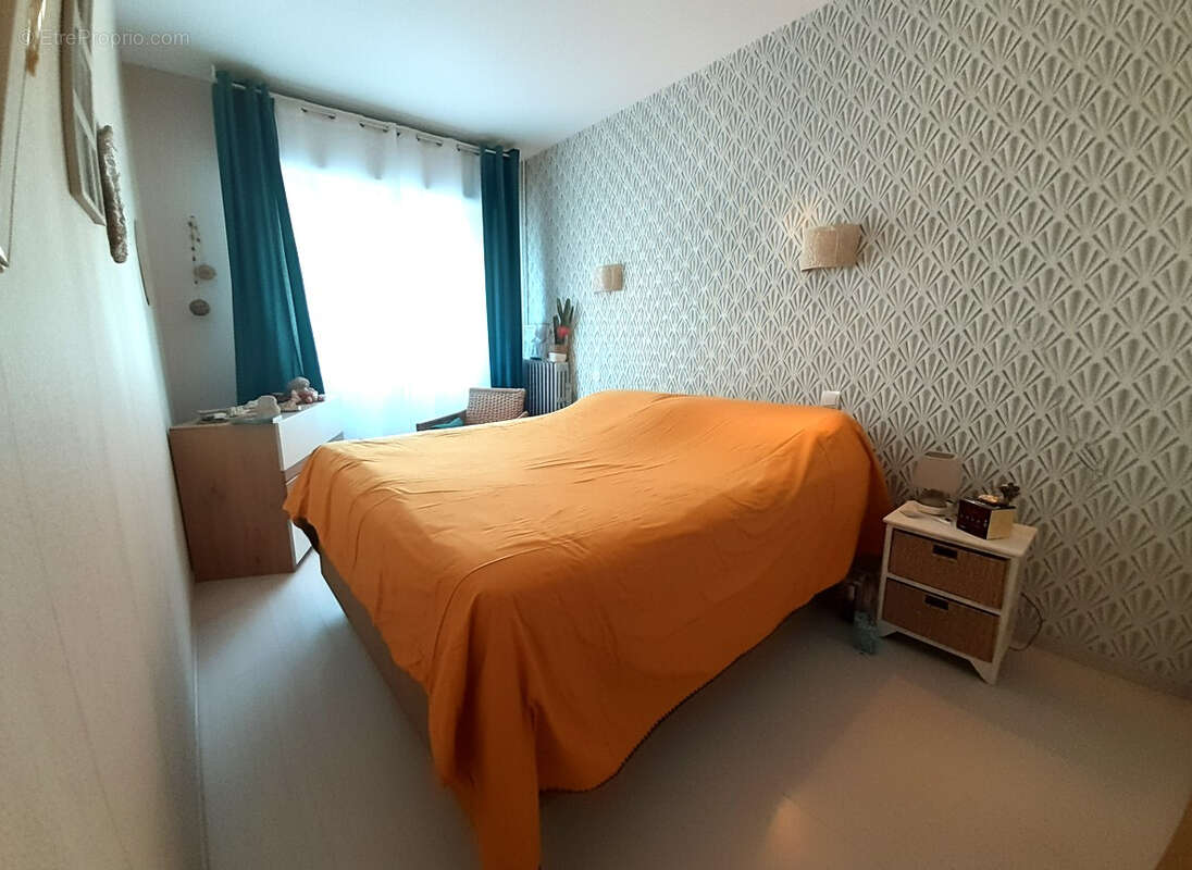 Maison de plain-pied avec dépendance et piscine de 140 m² - Quartier recherché à Mont-de-Marsan - photo 8