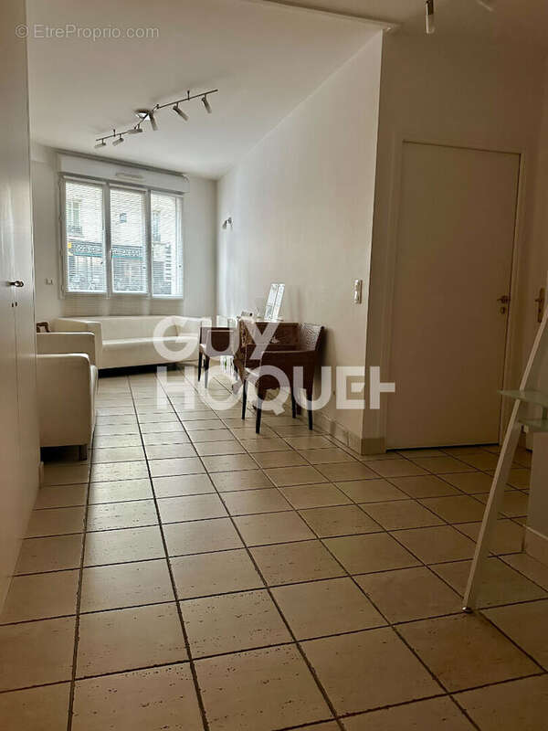 Appartement à PARIS-12E