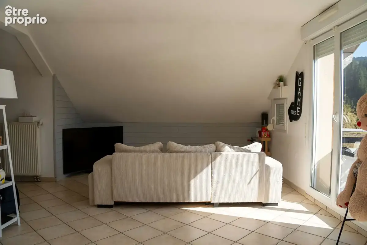 Appartement La Cluse Et Mijoux 2 pièce(s) 50.15 m2 - photo 4