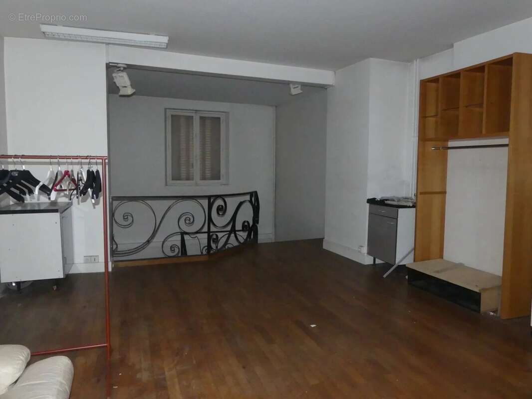 Commerce à LE CREUSOT