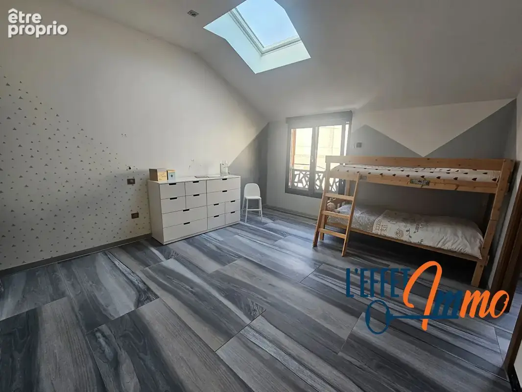 Maison moderne à Guebwiller : des volumes incroyables et un potentiel rare ! - photo 9
