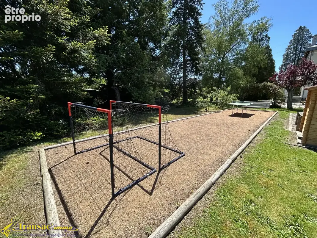 Propriété 6 pièces 150m2 avec terrain arboré et garage - photo 18