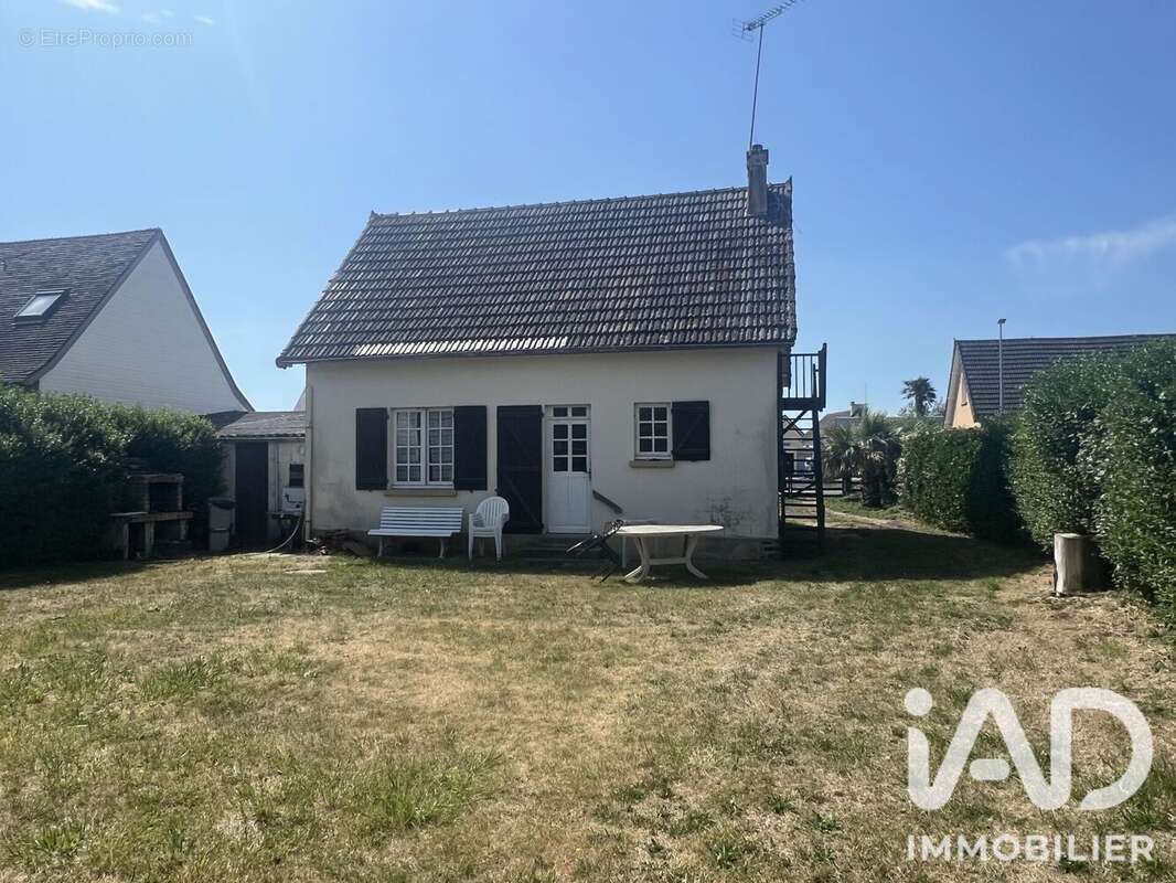 Maison 67 m² à Gouville-Sur-Mer  - photo 4
