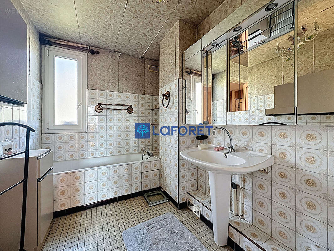 Maison à SAVIGNY-SUR-ORGE