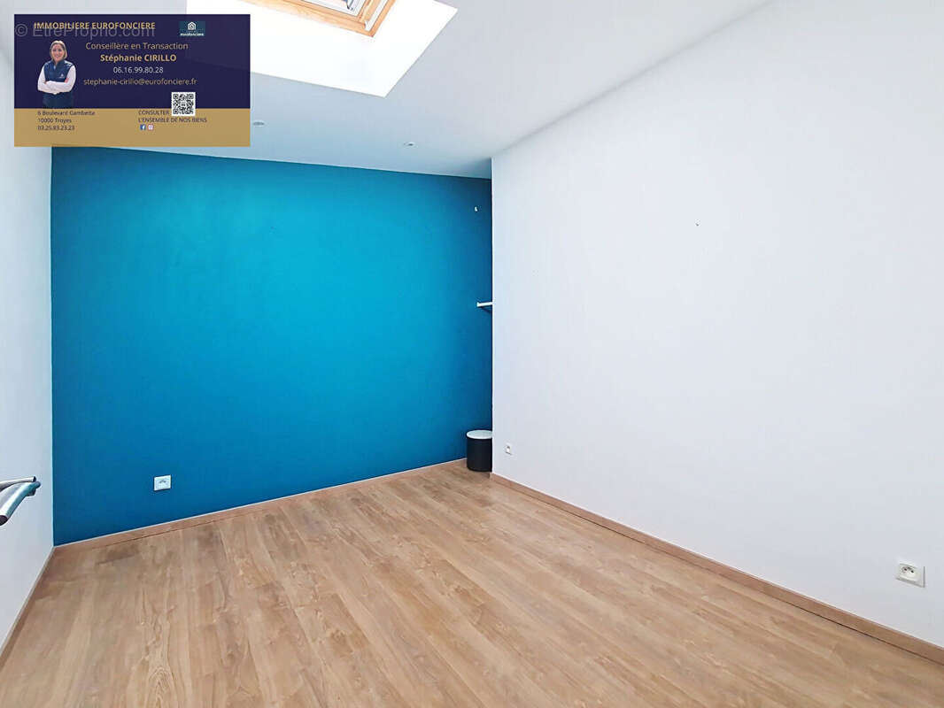 Maison à MONTIERAMEY