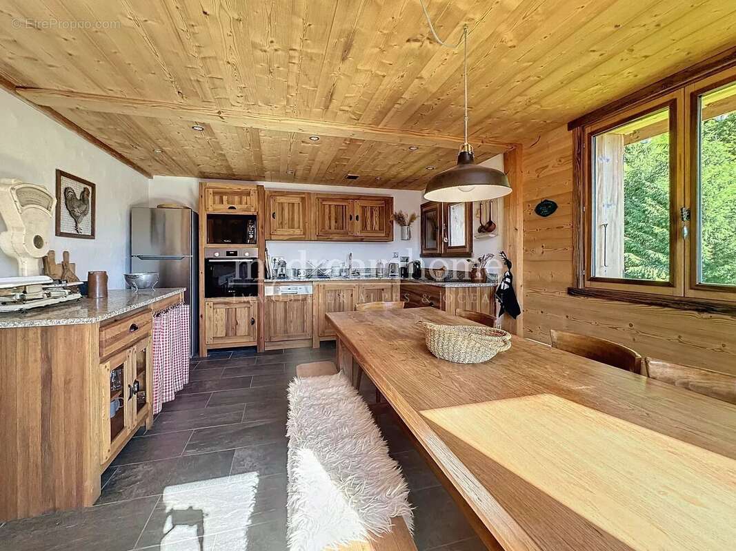 Maison à SAINT-NICOLAS-LA-CHAPELLE