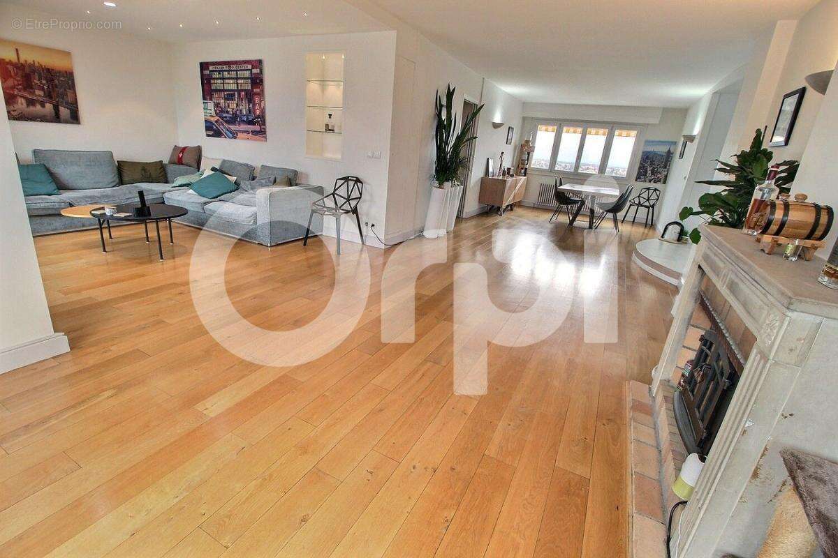 Appartement à ANNEMASSE