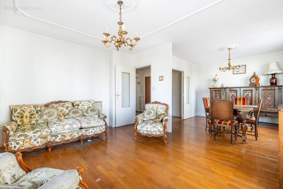 Appartement à LYON-7E