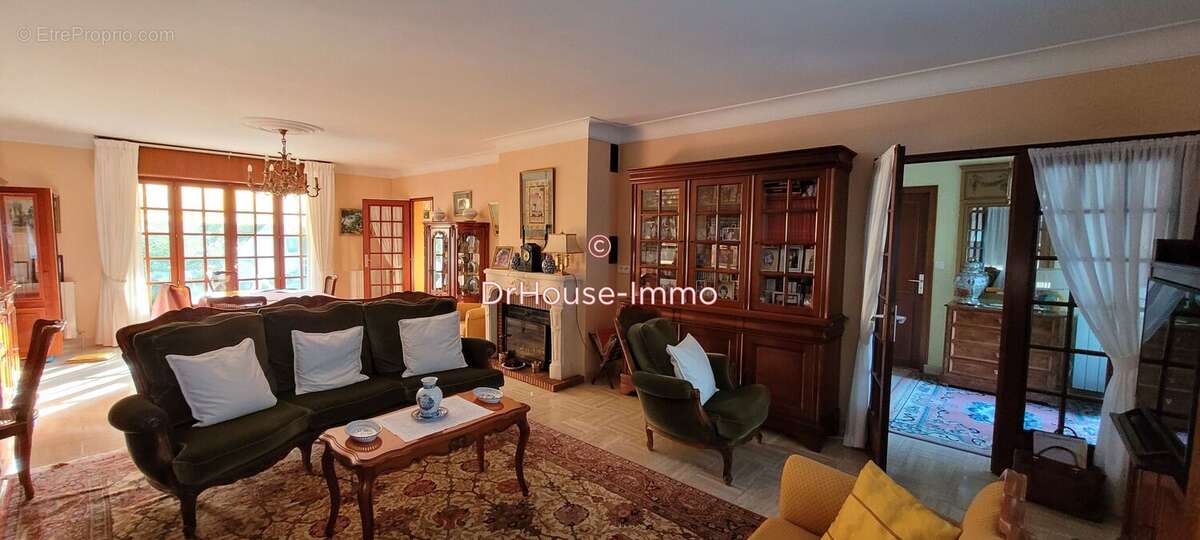 Maison 222 m² à Eysines  - photo 18
