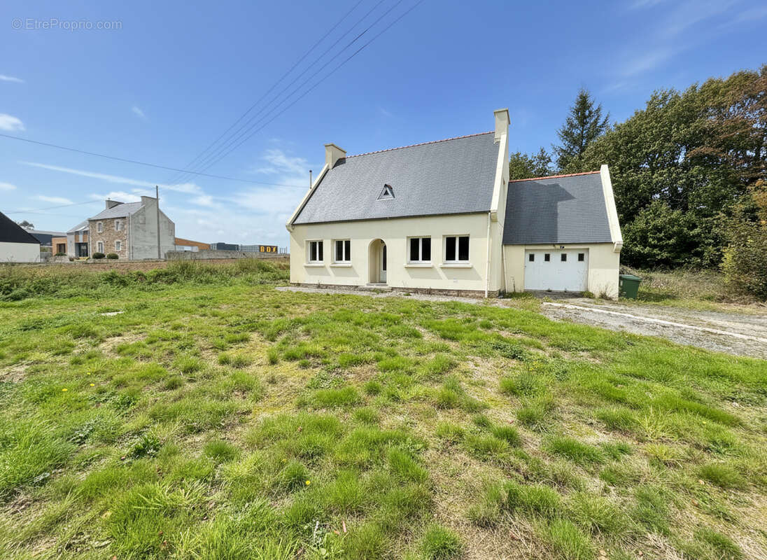 Maison à LANDIVISIAU