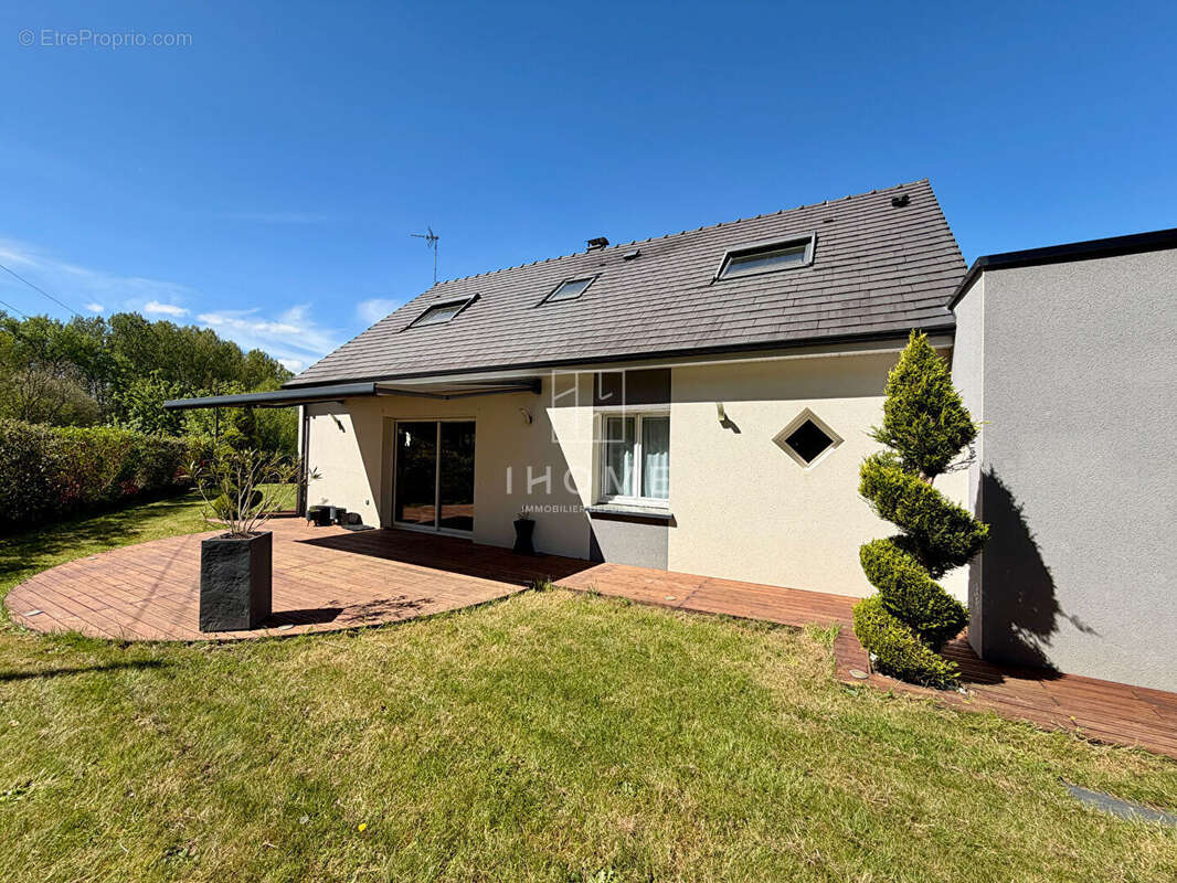 Maison à SAINT-SATURNIN