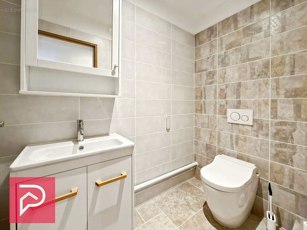 Propriété entièrement rénovée entre BERNAY / BEAUMONT-LE-ROGER - photo 16