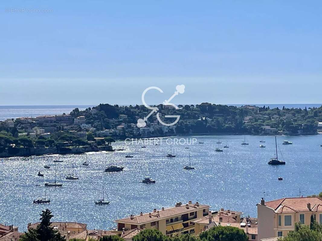Appartement à VILLEFRANCHE-SUR-MER