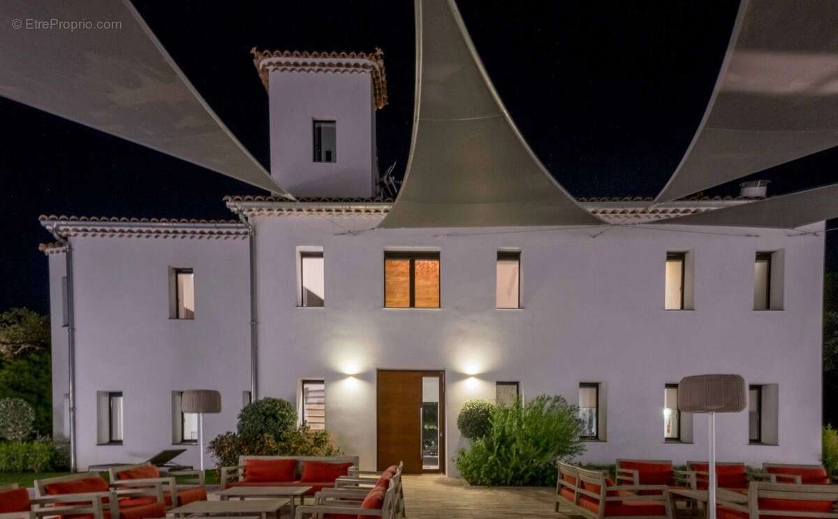 Maison à ANTIBES