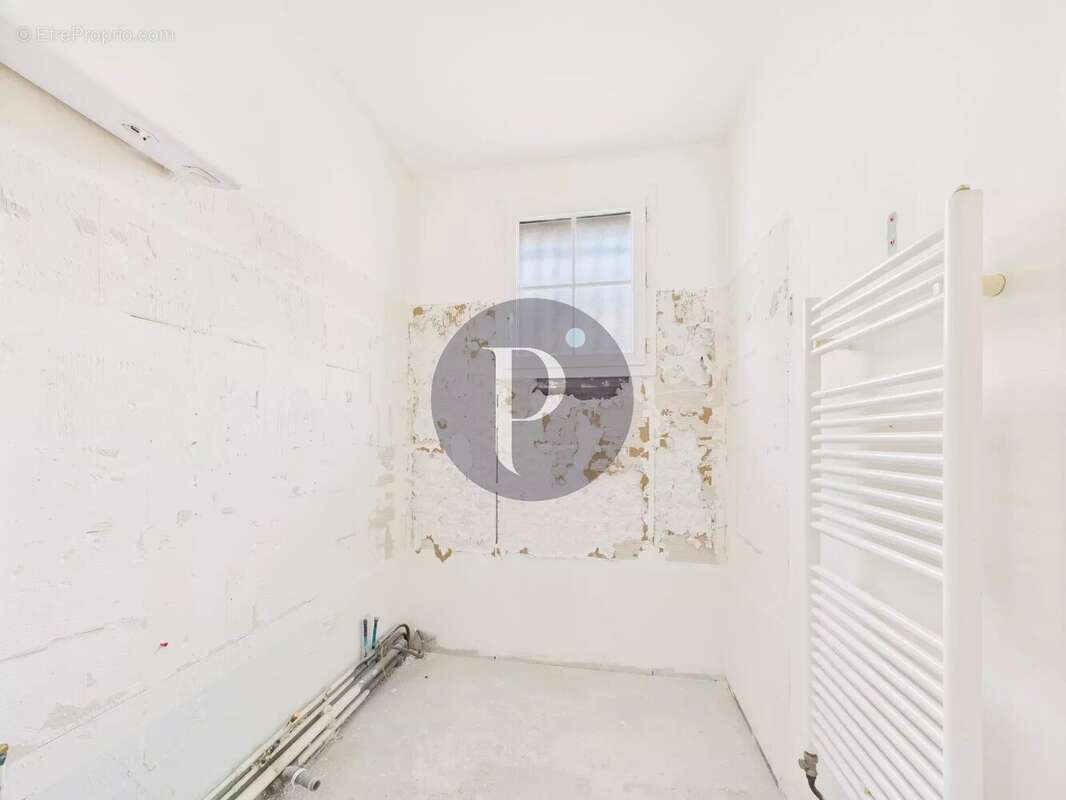 Maison à LE PLESSIS-ROBINSON