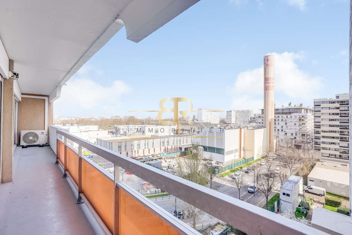 Appartement à CLICHY