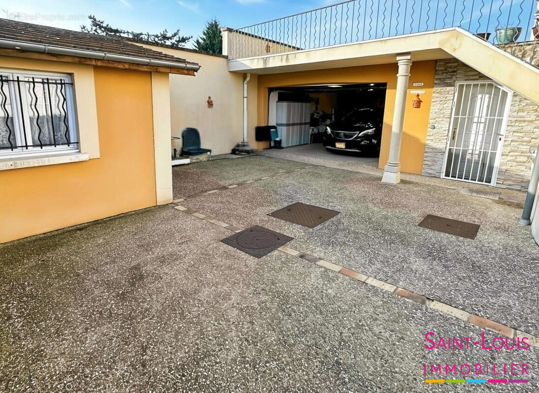 Maison à CARRIERES-SOUS-POISSY