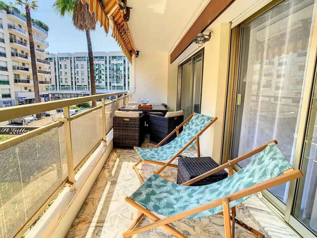 Appartement à CANNES