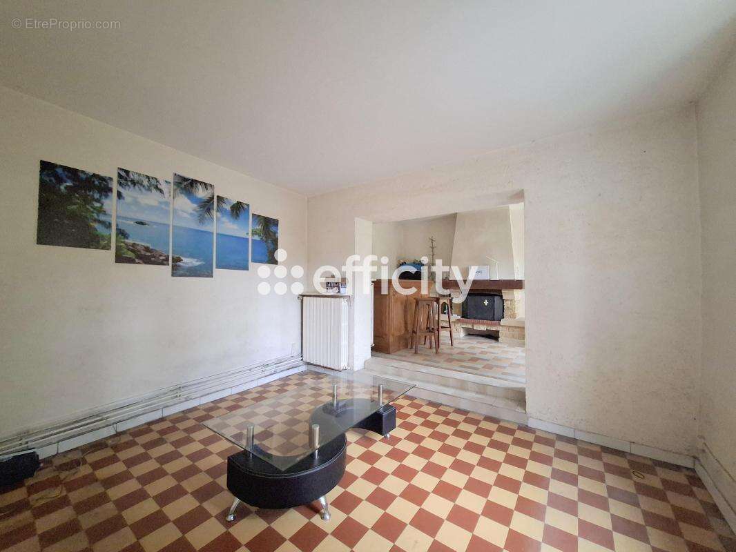 Maison à SAINT-GERMAIN-DES-GROIS