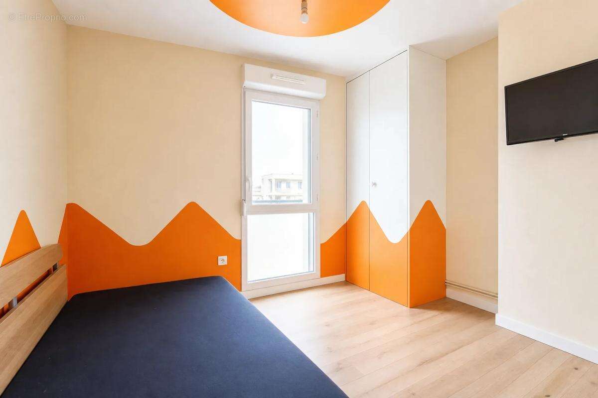 Duplex de charme 5 pièces avec terrasse à Stains - photo 6